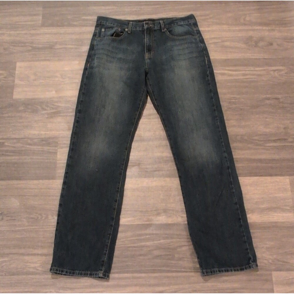 Calvin Klein Jeans Men's Relaxed Straight Blue Denim Jeans Logo Button Pockets